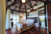 Caluwayan Palm Island Resort & Restaurant