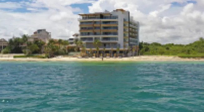 The Fives Oceanfront Puerto Morelos Hotels in 