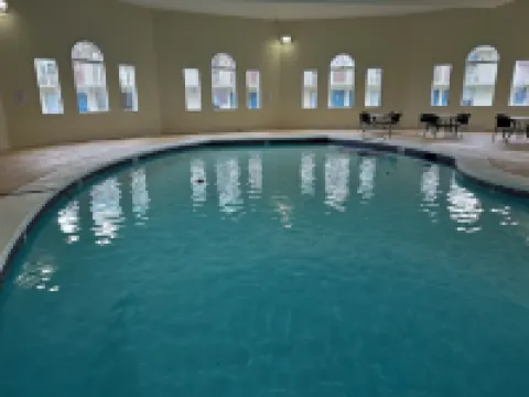 Whalers Inn and Suites