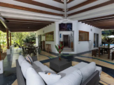 Casa Cedro - Portasol Vacation Rentals Hotels in Savegre