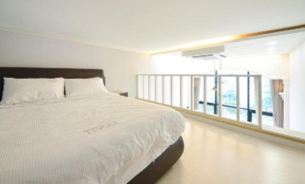 Yeosu Tivoli Pension