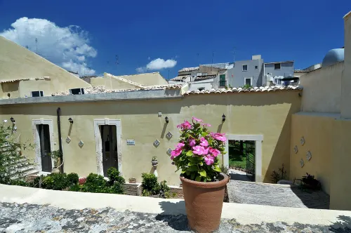 Il Giardino Del Barocco Hotels in Noto