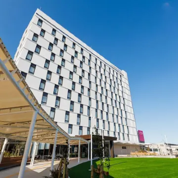 Jr East Hotel Mets Premier Makuhari Toyosuna Hotels near Makuhari Messe