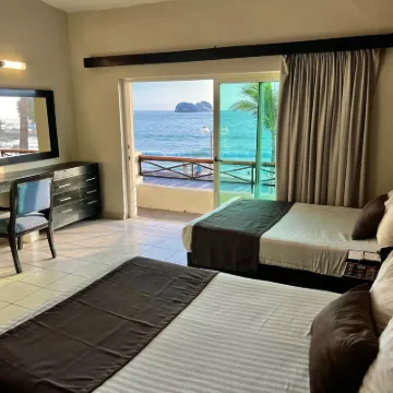 Hotel La Siesta Hoteles cerca de Faro de Mazatlán