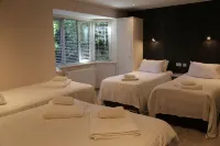Debden Guest House Hotels in Hillingdon