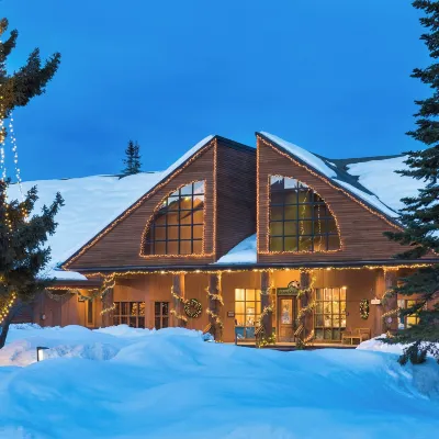 格羅斯山旅館 鄰近Whitefish Lake Golf Club的酒店