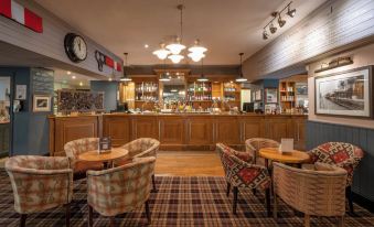 Avon Causeway Hotel