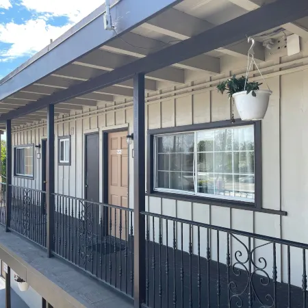 Bayshore Inn Ventura