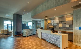 Holiday Inn Express & Suites Charlotte - South End