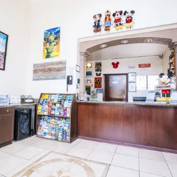 Anaheim Discovery Inn and Suites