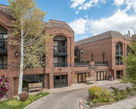 柏悅度假村，凱悅臻選酒店 帕克城酒店