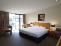 The Savoy Double Bay Hotel Hotels in Double Bay