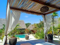 Loedi Bungalows Rote - Beach