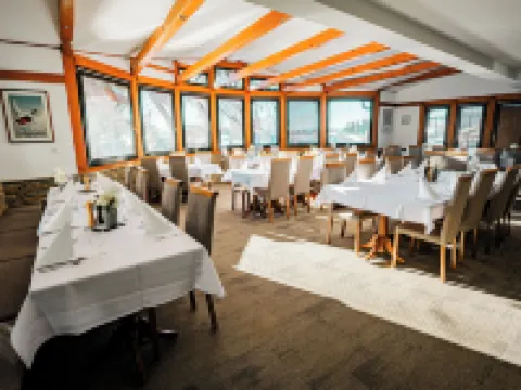 多諾瓦利運動酒店 班斯卡－比斯特里察酒店