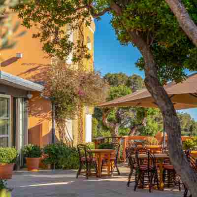 Hôtel Les Terrasses du Bailli Hotel Exterior