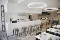 Hôtel du Port - พร้อมอาหารเช้า