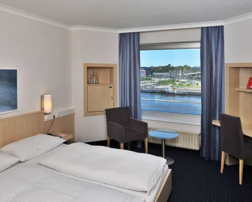 IntercityHotel Kiel Hotels near Ostseekai