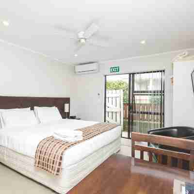 Parkview Motor Inn Rooms