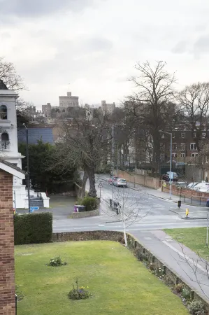 Hampden Apartments - the Henry Отели рядом с достопримечательностью «Dramatica»