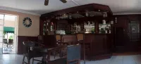 Summerview Guest Lodge - bar