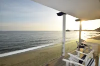Malibu Private Beach Apartments - con vistas al mar