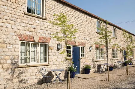 The White Swan Inn Отели в г. Pickering