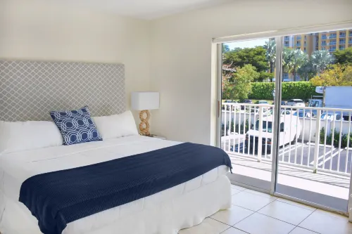 Coral Reef at Key Biscayne Hotel a Key Biscayne