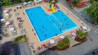 Sereno Camping Holiday - Pools