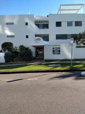 Camargue Beachfront Apartments Hotel in zona Maroochydore Beach