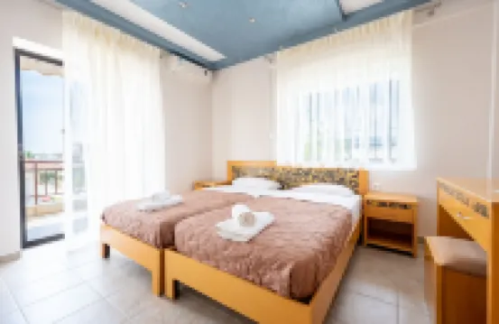 米洛納斯屋酒店