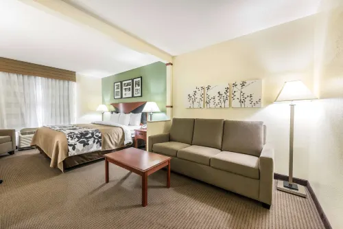 Sleep Inn & Suites University/Shands - parking
