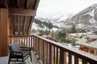 Montana Lodge & Spa, by R Collection Hotels - Mountain view