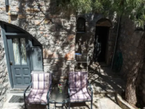 Avgonima Chios Spitakia Cottages Hotels in Chios