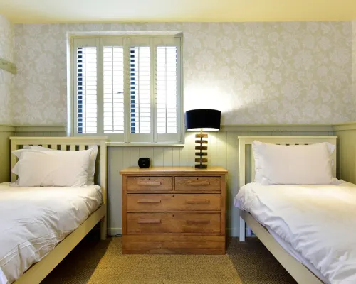 Brooks Guesthouse Bristol Hotels near Queen Square