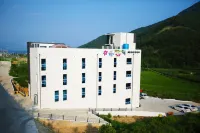 Flora Hostelpension