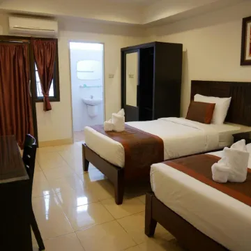 Top Hostel (Top Mansion)