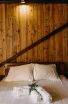 Thuy Bieu Homestay Hotels in Hương Hồ