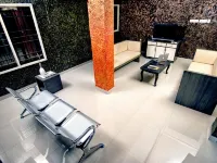 Peters Inn - Hostel Hotels near Marine Drive