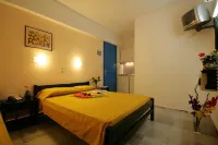 Sunny Beach Studios Hotel di 