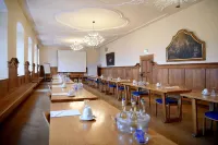 Tagungskloster Frauenberg Hotels in GroBenluder