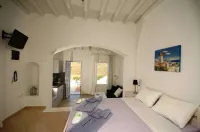 Lino Apartments