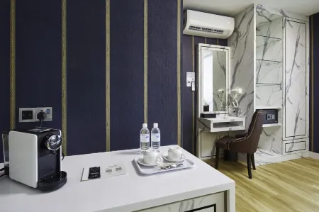 Dream Luxury Hotel