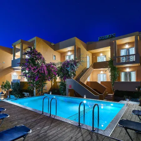 Solon Apartments