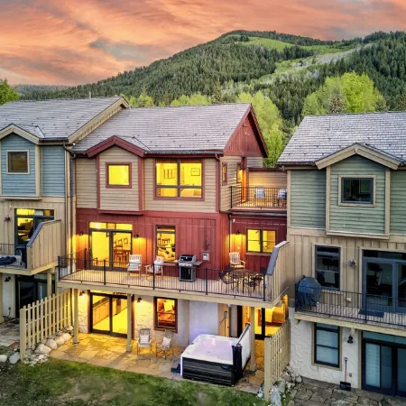 Spacious Townhome w/ Private Spa - Just Minutes from Vail and Beaver Creek!