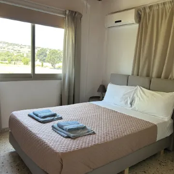 Himonas Apartments