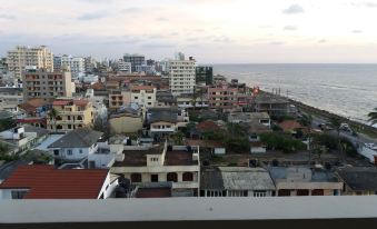 Colombo Sea View Apartment