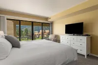 Wapato Point Halmalka Condo 514-B Close to Outdoor Pool, Sandy Beach Amenities