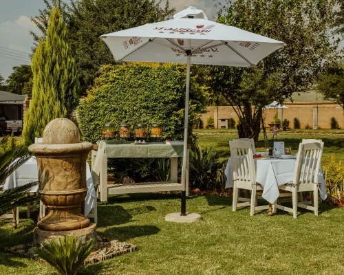 TshiBerry Bed & Breakfast Hotel di Rustenburg