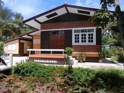 Meephawa Resort Hotels in Amphawa
