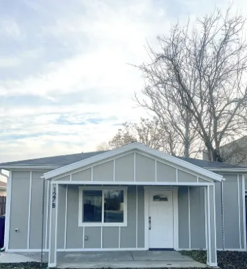 Fully remodeled house for 6 guests in the heart of Midvale